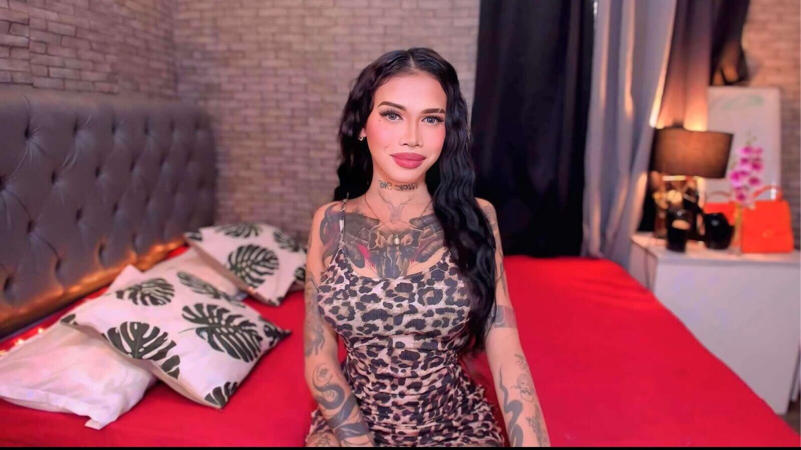 NatashaNojico