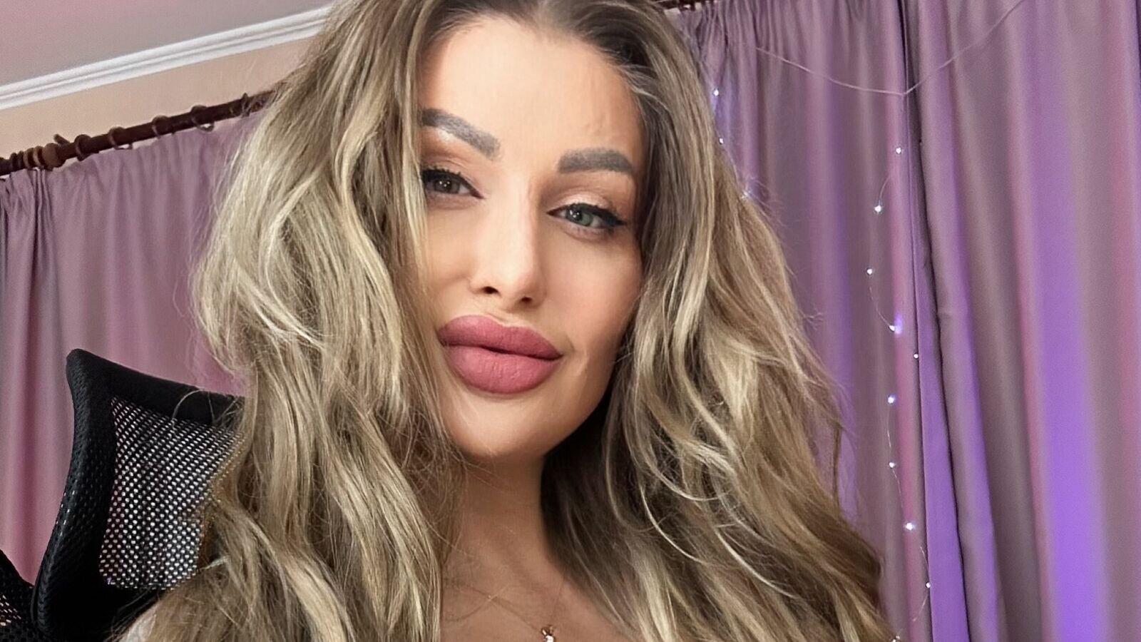 LuxeAnna