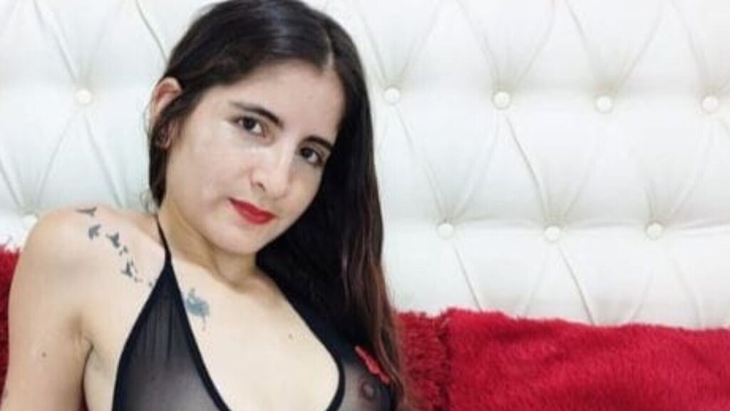 CaxandraRevello