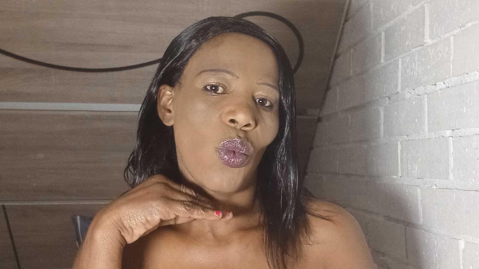 ShyHenny