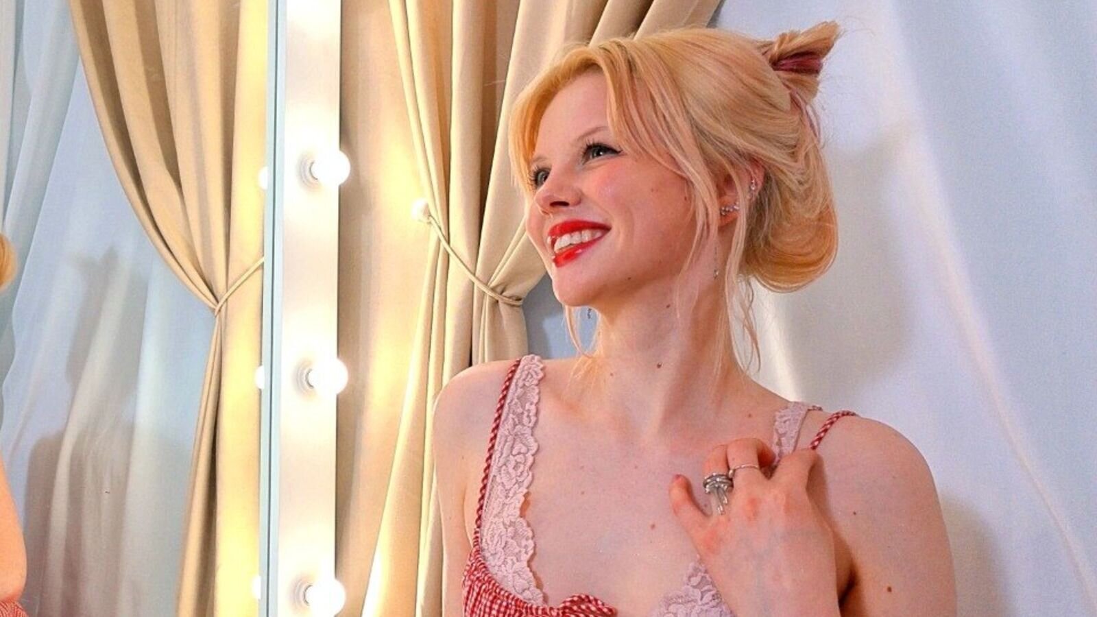 StacyValeon