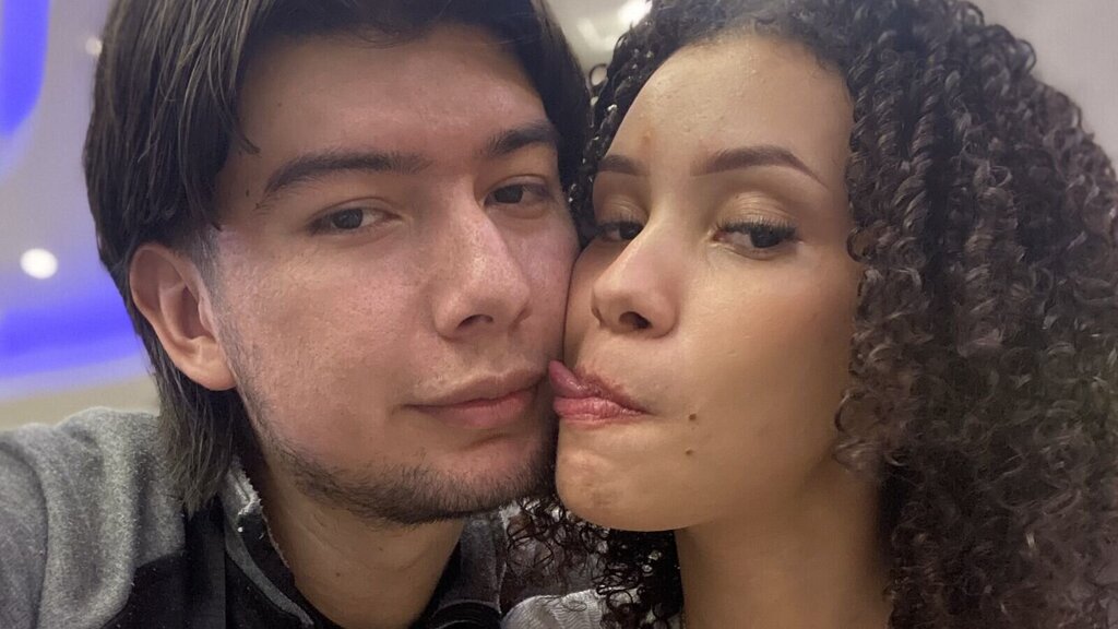 EmilyandDamon